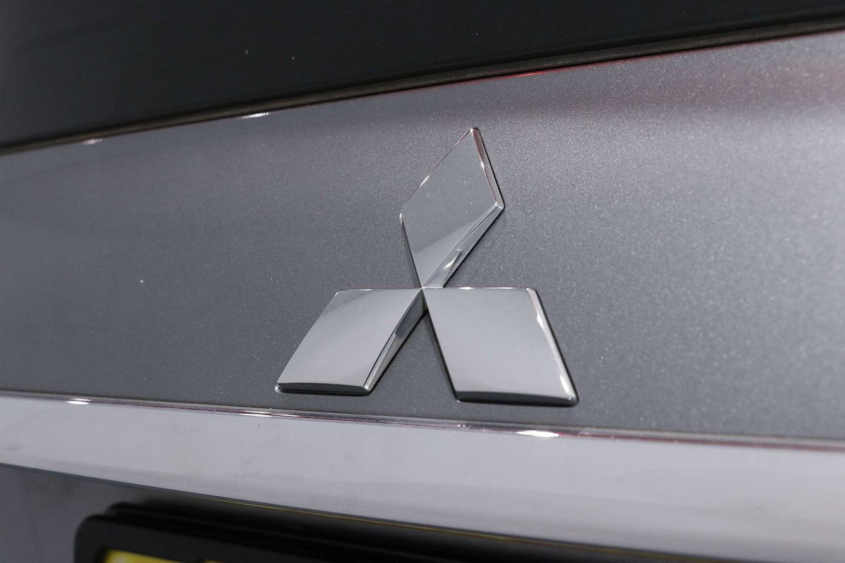 2019 Mitsubishi Eclipse Cross ES YA