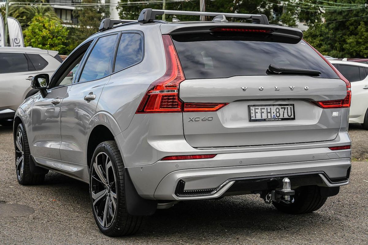 2024 Volvo XC60 Recharge Ultimate T8 Plug-In Hybrid
