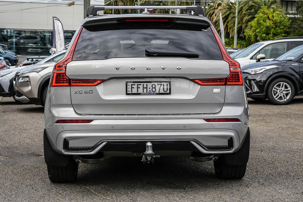 2024 Volvo XC60 Recharge Ultimate T8 Plug-In Hybrid