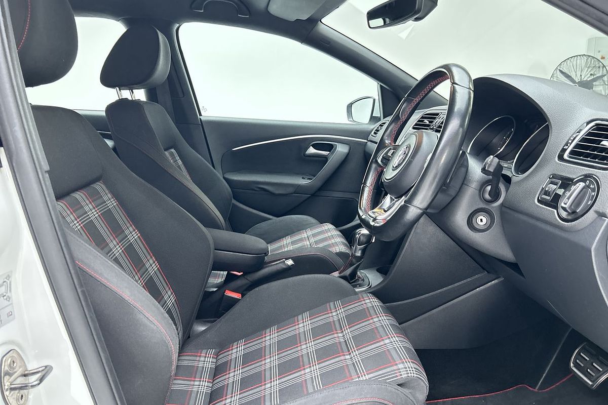 2015 Volkswagen Polo GTI 6R