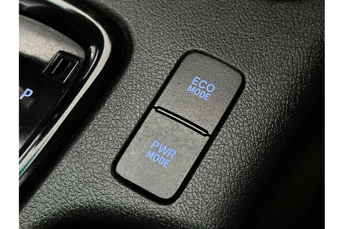 2018 Toyota Hilux Rugged X GUN126R 4X4