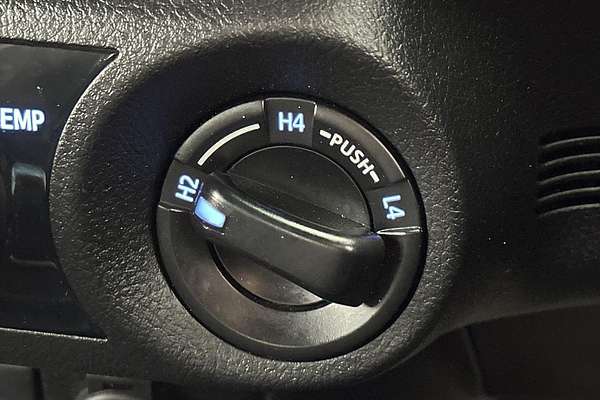 2018 Toyota Hilux Rugged X GUN126R 4X4
