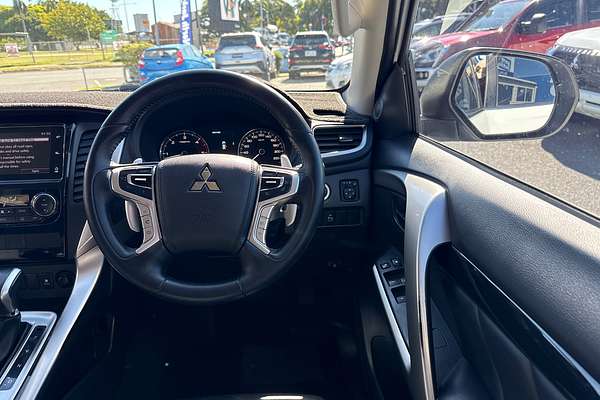 2016 Mitsubishi Pajero Sport GLS QE