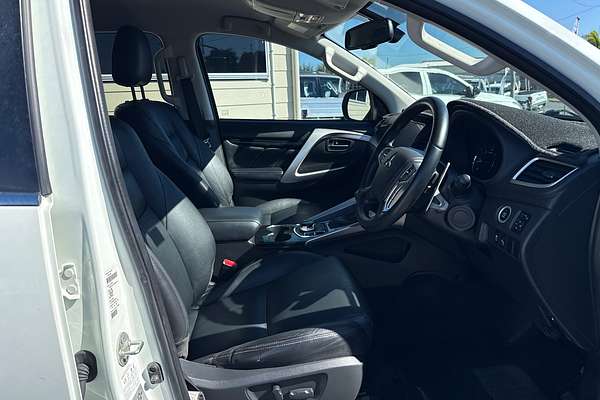 2016 Mitsubishi Pajero Sport GLS QE