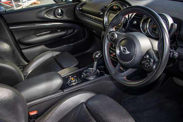 2017 MINI Clubman John Cooper Works F54