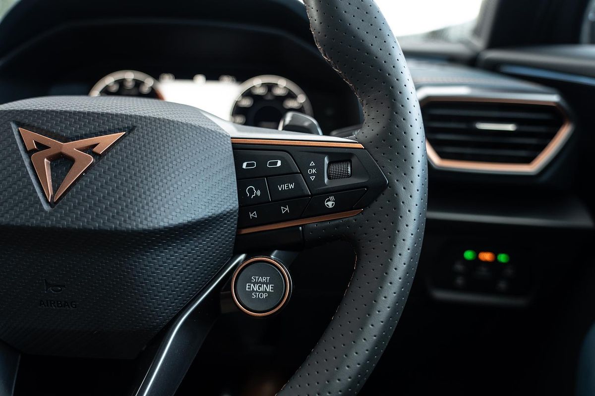 2024 CUPRA Formentor VZx KM