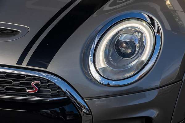 2017 MINI Clubman John Cooper Works F54