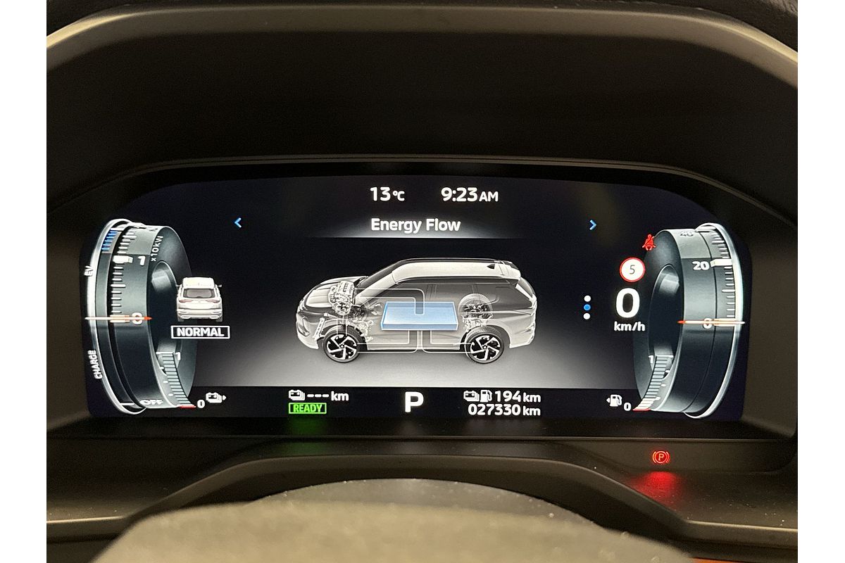2022 Mitsubishi Outlander PHEV Exceed Tourer ZM