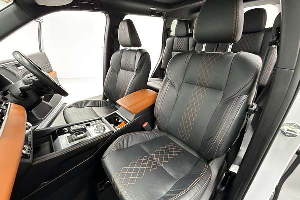2022 Mitsubishi Outlander PHEV Exceed Tourer ZM
