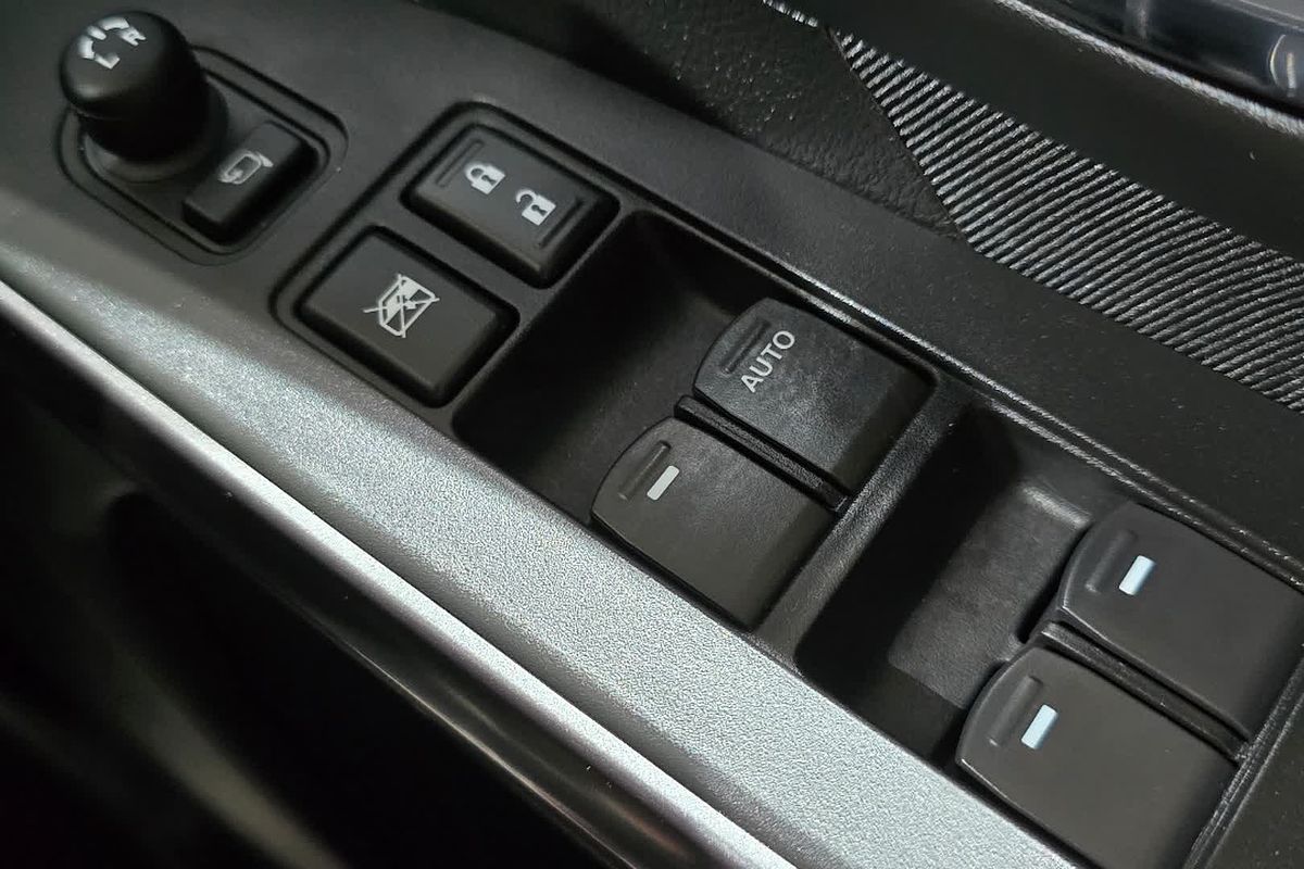 2023 Suzuki S-Cross GL+ JYB