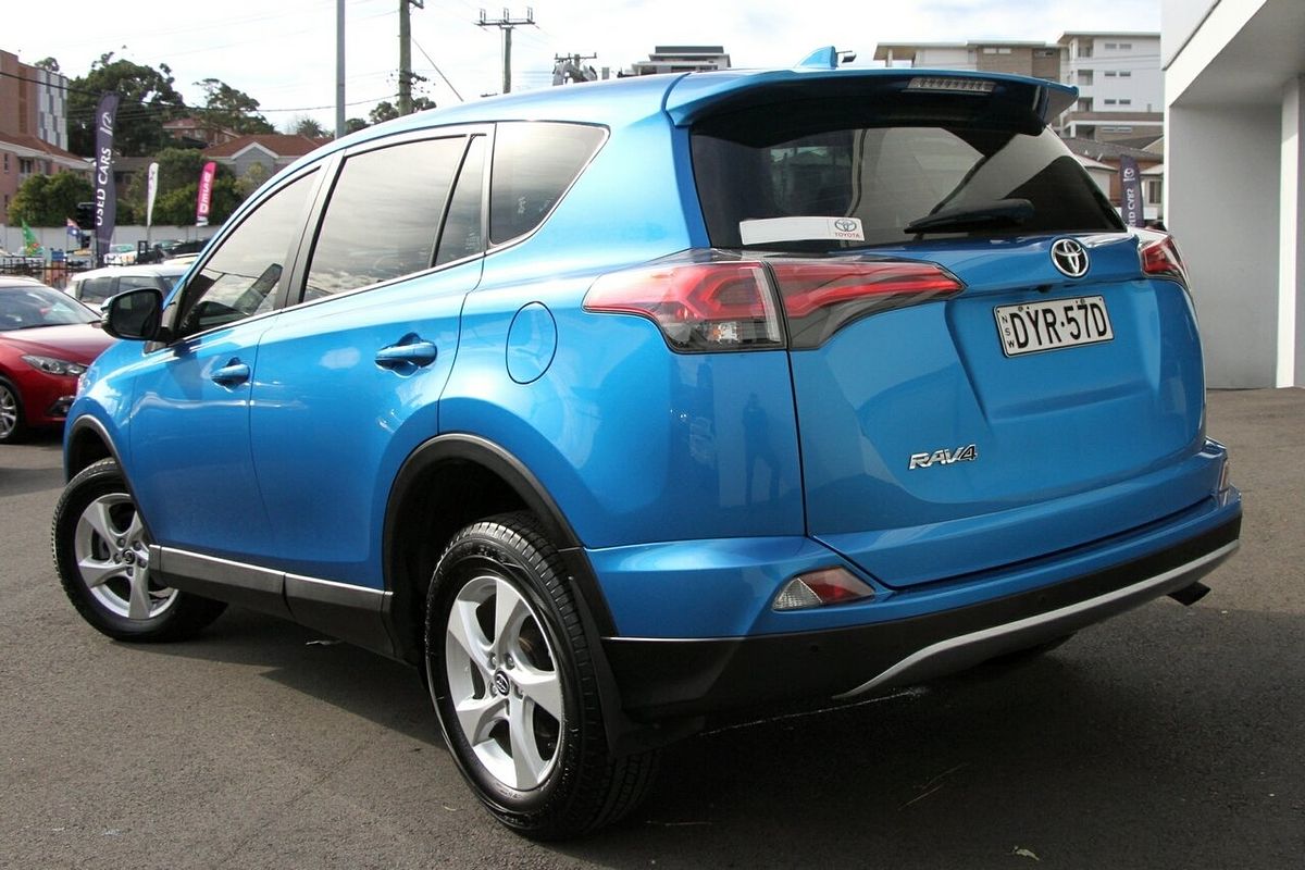 2017 Toyota RAV4 GX ASA44R