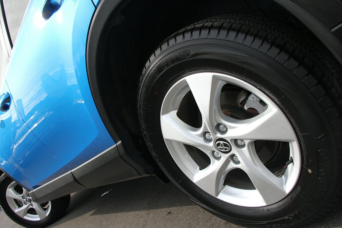 2017 Toyota RAV4 GX ASA44R