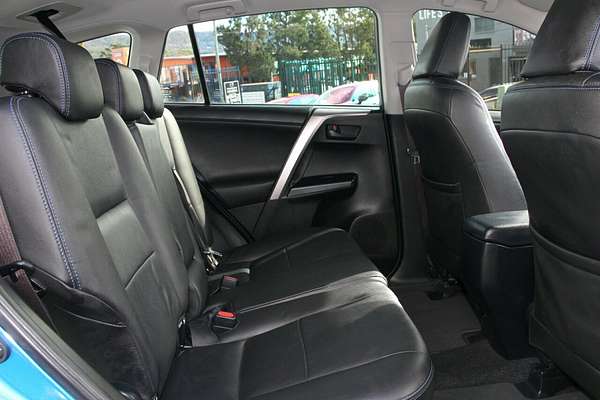 2017 Toyota RAV4 GX ASA44R