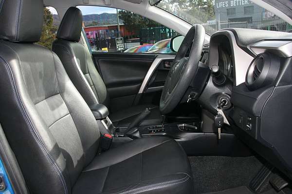 2017 Toyota RAV4 GX ASA44R