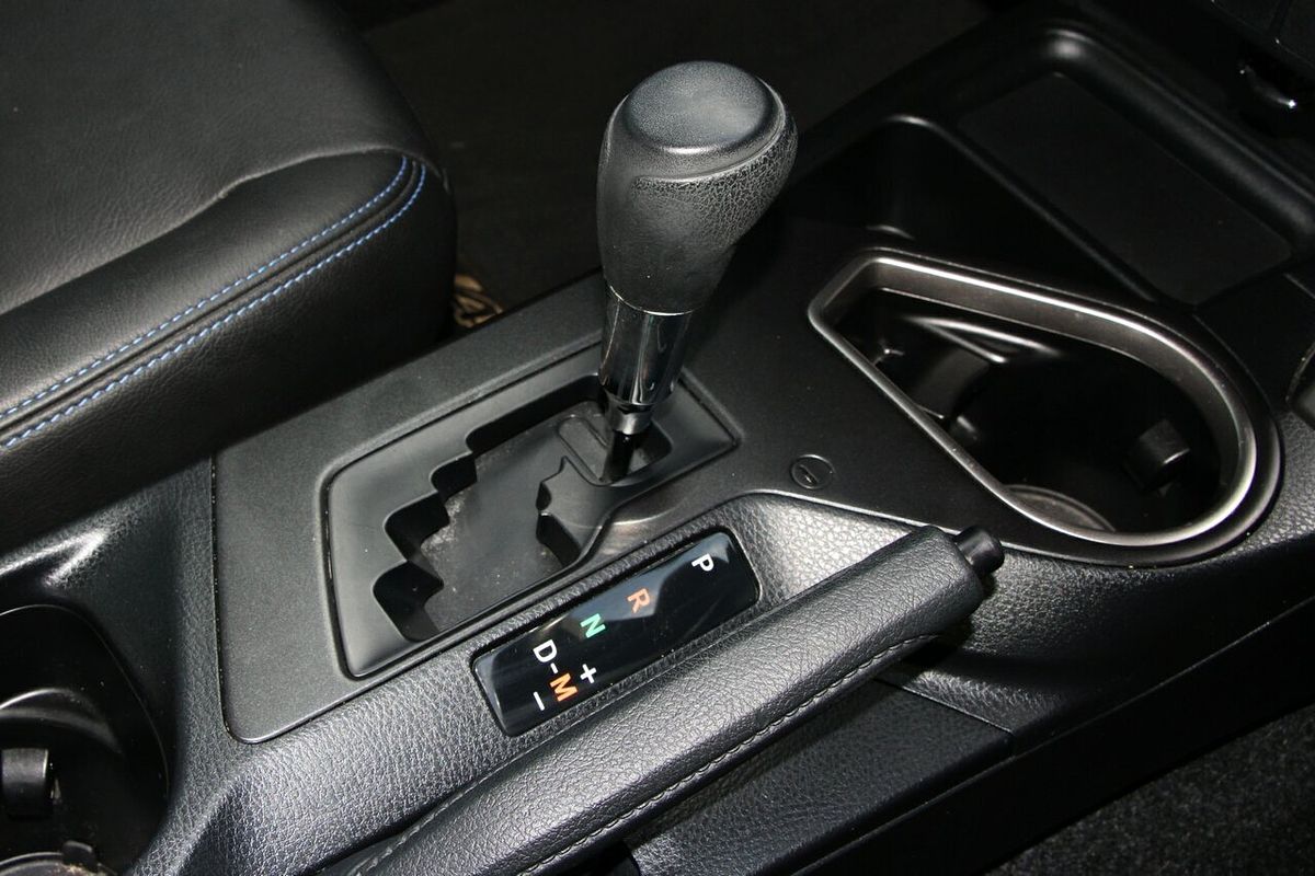 2017 Toyota RAV4 GX ASA44R