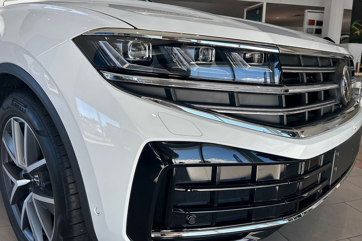2025 Volkswagen Touareg 210TDI Elegance RC