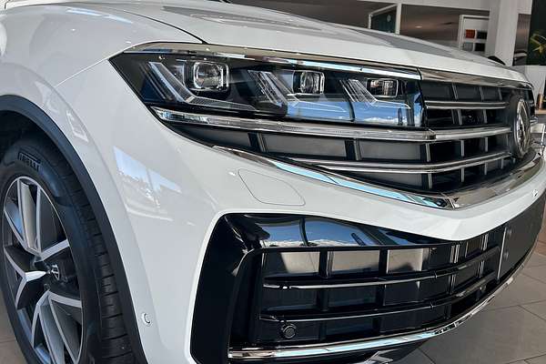 2025 Volkswagen Touareg 210TDI Elegance RC