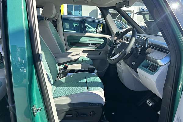 2025 Volkswagen ID. Buzz Pro BEV560 EB SWB
