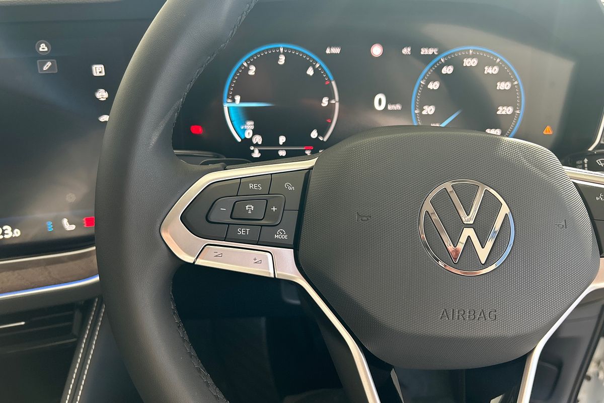2025 Volkswagen Touareg 210TDI Elegance RC