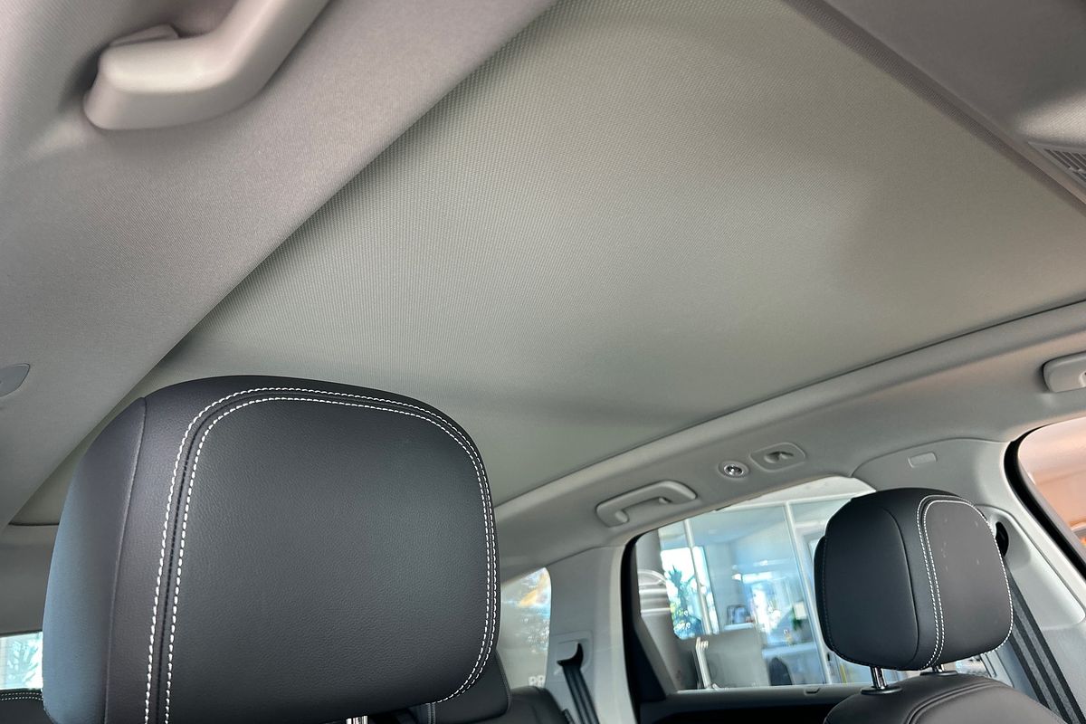 2025 Volkswagen Touareg 210TDI Elegance RC