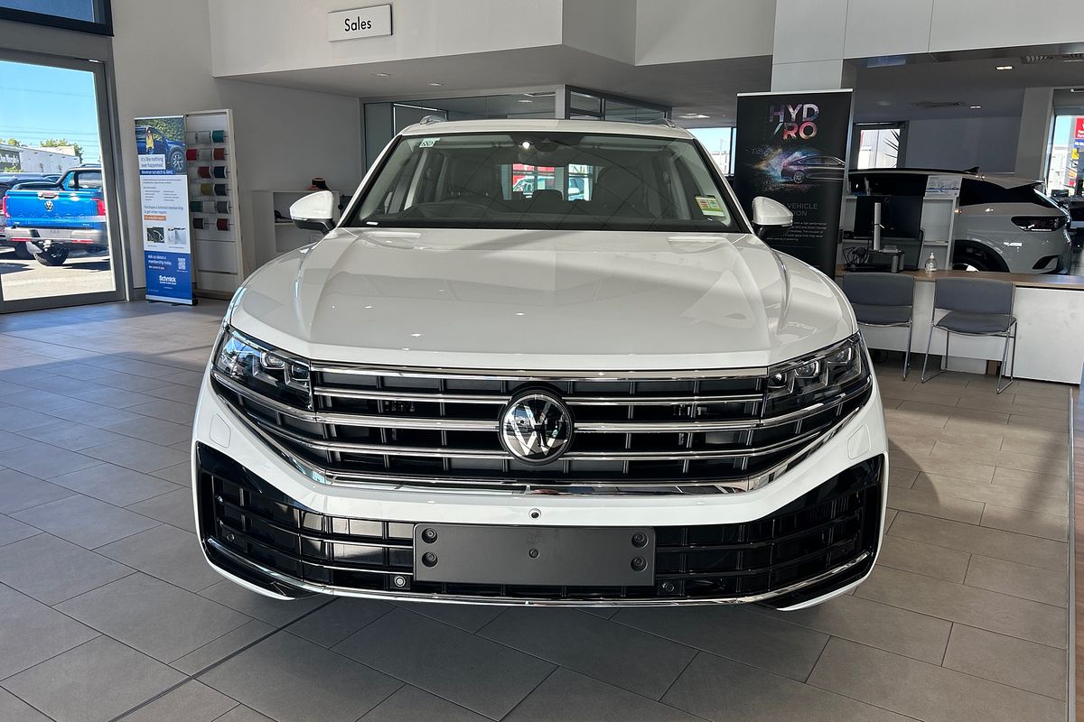 2025 Volkswagen Touareg 210TDI Elegance RC