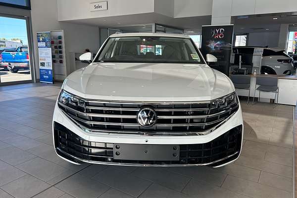 2025 Volkswagen Touareg 210TDI Elegance RC