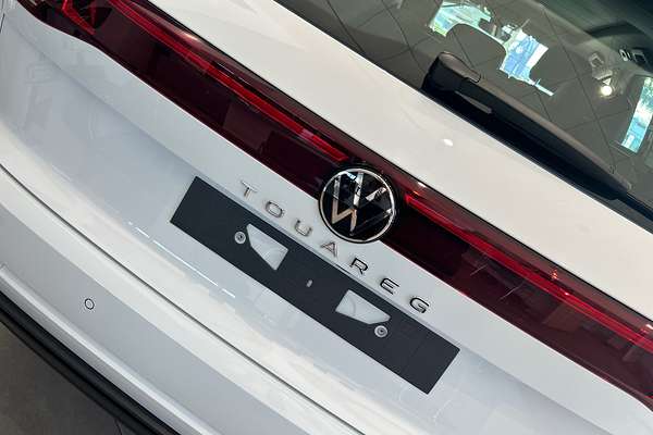 2025 Volkswagen Touareg 210TDI Elegance RC