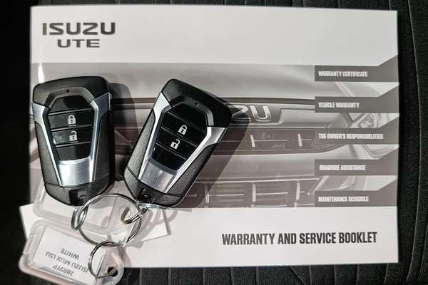2024 Isuzu MU-X LS-M