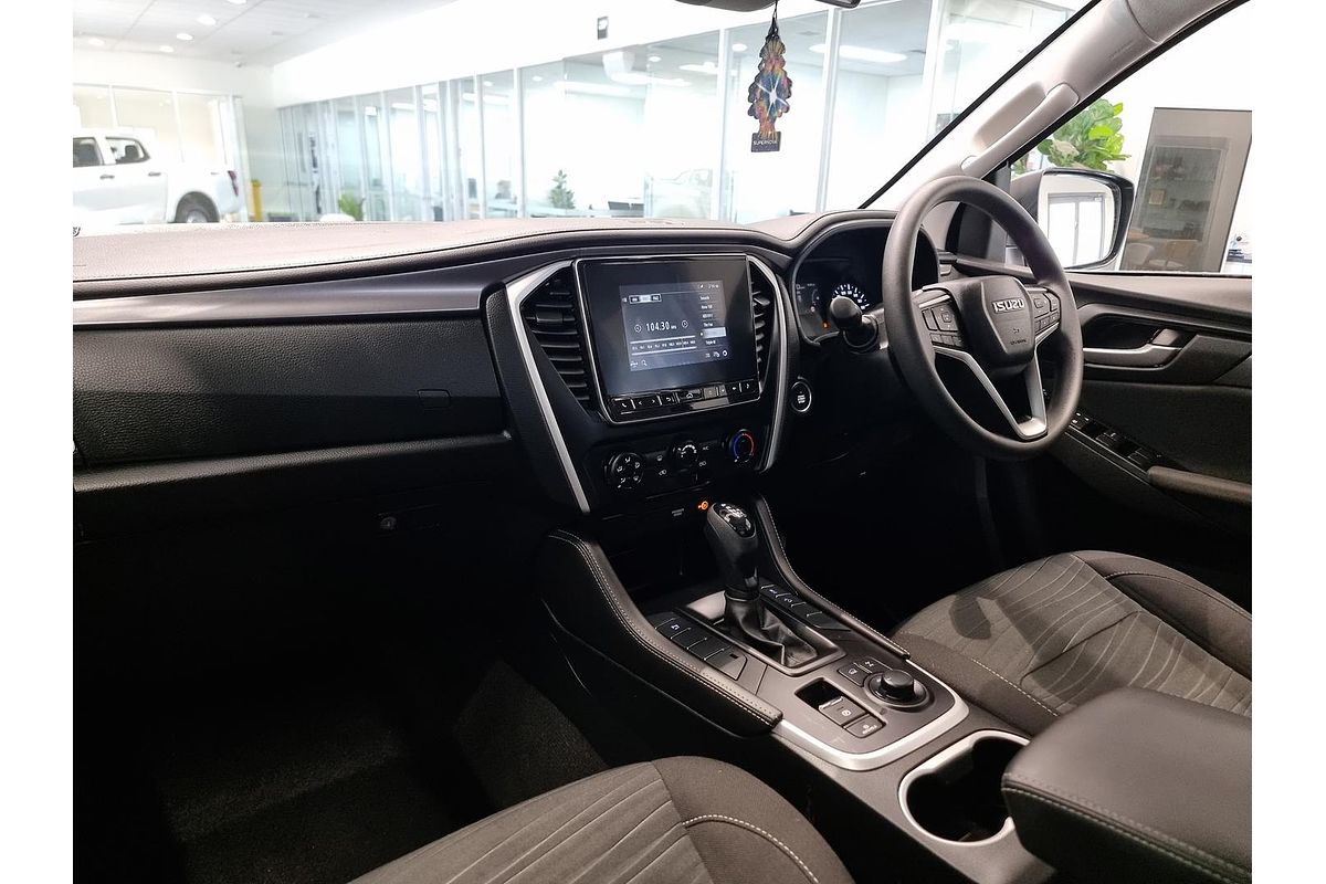 2024 Isuzu MU-X LS-M