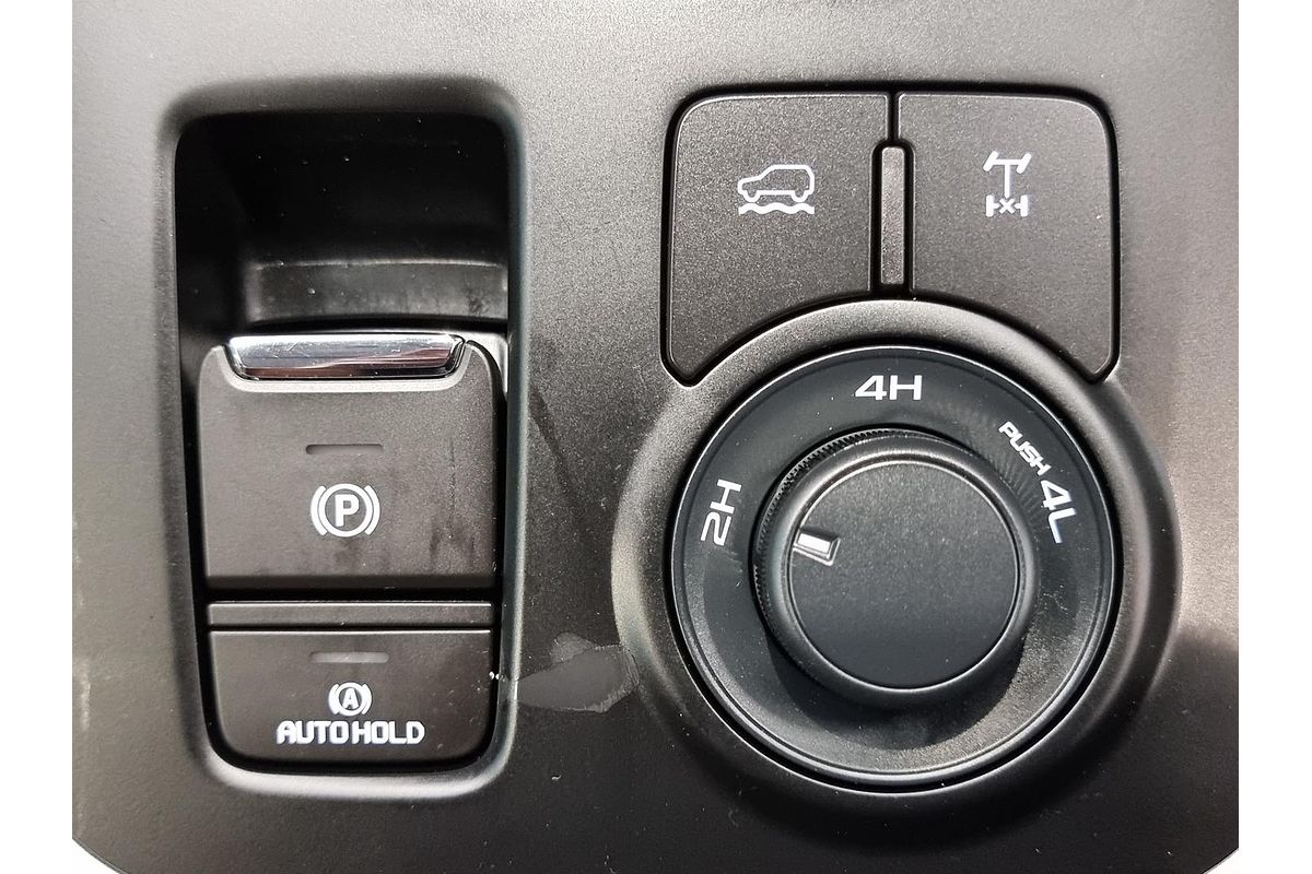 2024 Isuzu MU-X LS-M