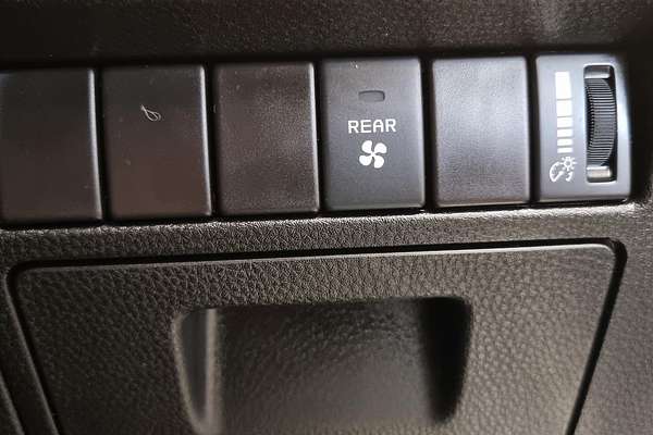 2024 Isuzu MU-X LS-M