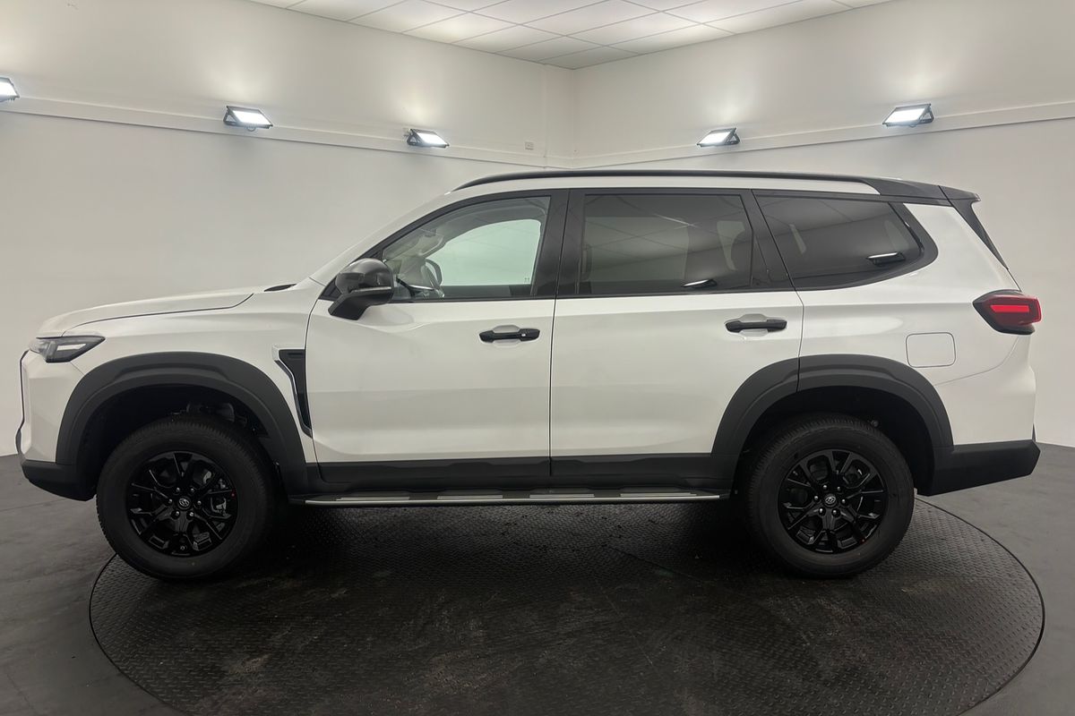 2025 LDV D90 Executive SV9A