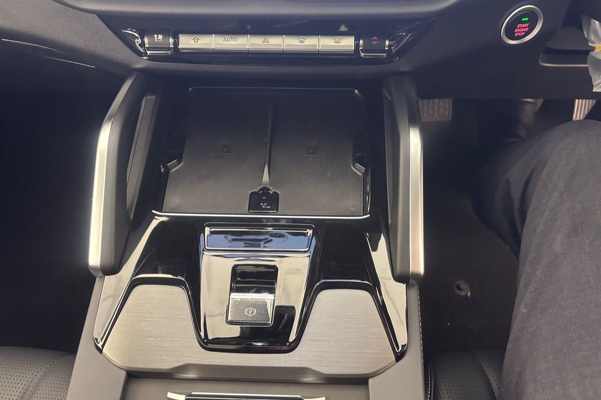 2025 LDV D90 Executive SV9A
