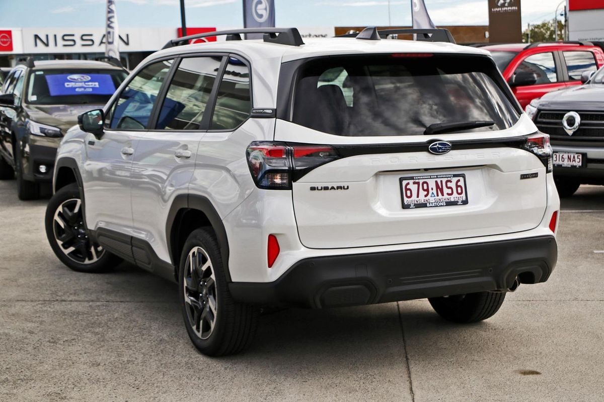 2025 Subaru Forester Hybrid S6