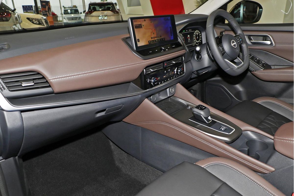 2024 Nissan QASHQAI Ti J12