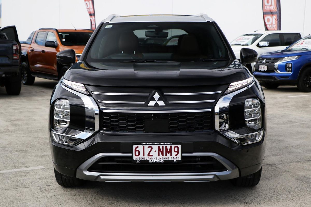 2025 Mitsubishi Outlander Exceed Tourer ZM