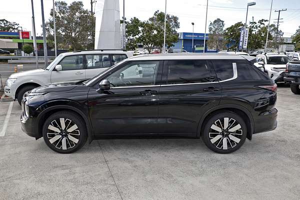 2025 Mitsubishi Outlander Exceed Tourer ZM