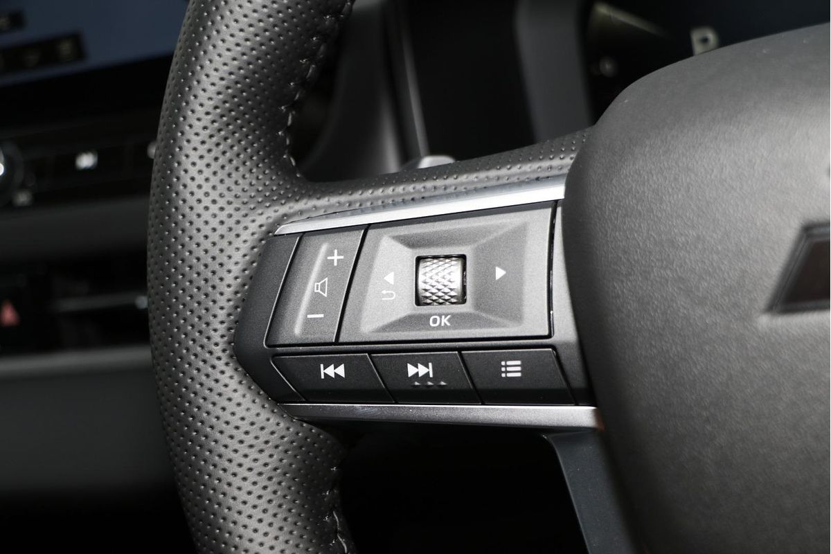 2025 Mitsubishi Outlander Aspire ZM