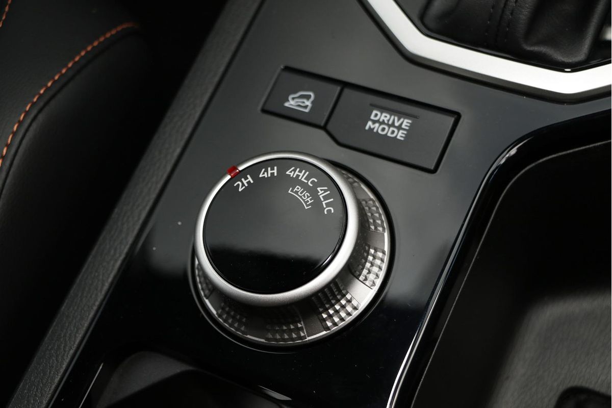 2024 Mitsubishi Triton GSR MV 4X4