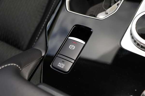 2025 Mitsubishi Outlander LS ZM
