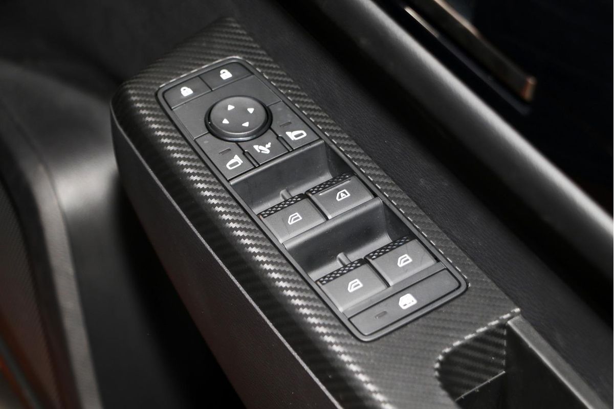 2024 Mitsubishi Triton GSR MV 4X4