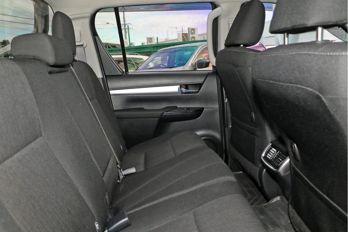 2021 Toyota Hilux SR5 GUN126R 4X4