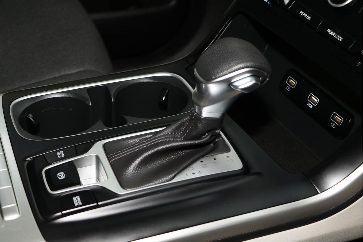 2020 Kia Carnival S KA4