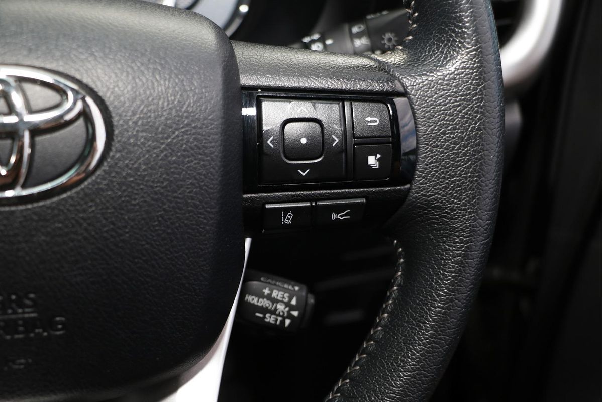 2021 Toyota Hilux SR5 GUN126R 4X4