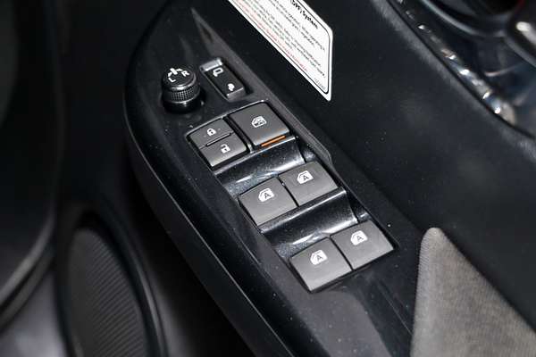2021 Toyota Hilux SR5 GUN126R 4X4