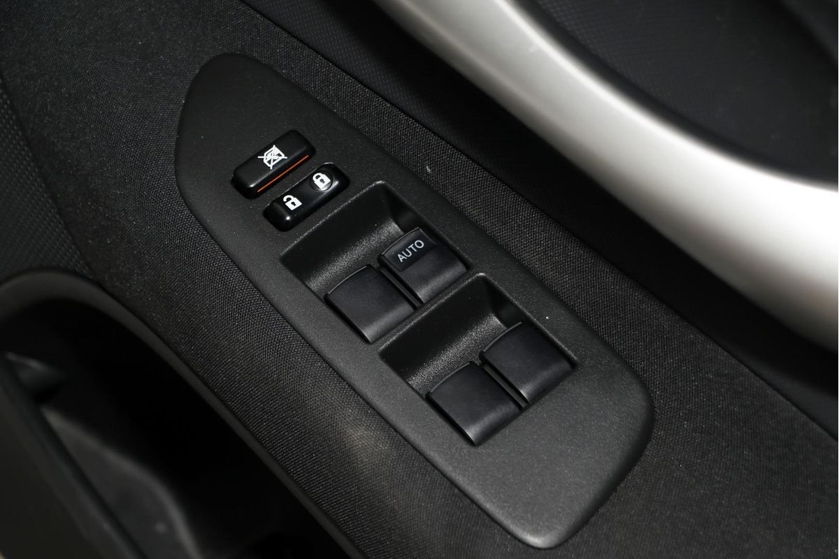 2011 Toyota Corolla Ascent ZRE152R