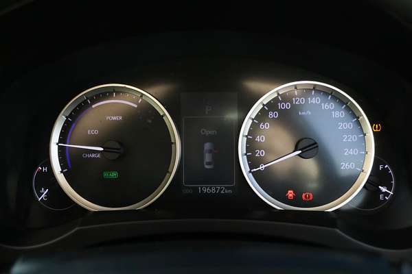 2014 Lexus IS IS300h Luxury AVE30R
