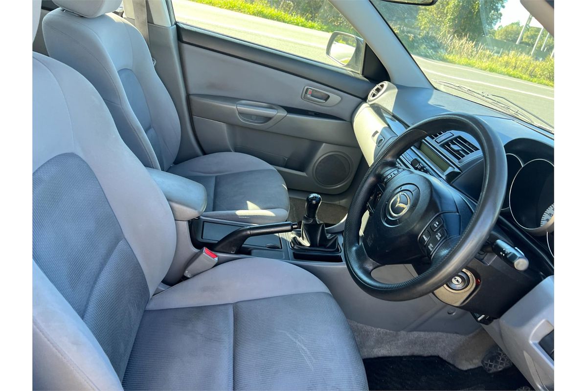 2006 Mazda 3 Neo BK10F2