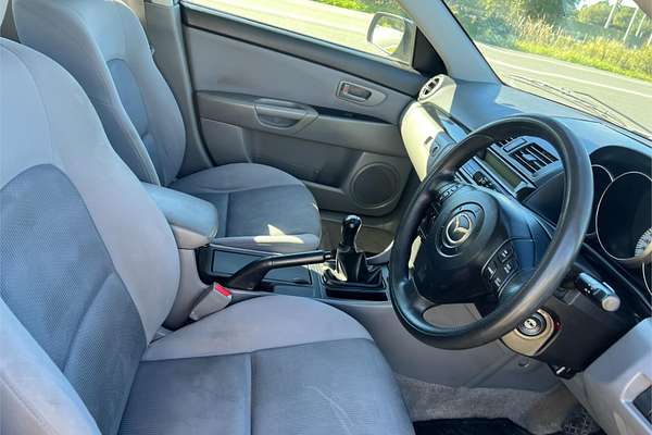 2006 Mazda 3 Neo BK10F2