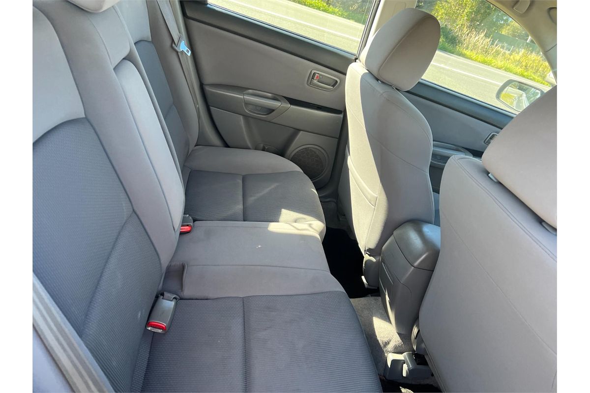 2006 Mazda 3 Neo BK10F2